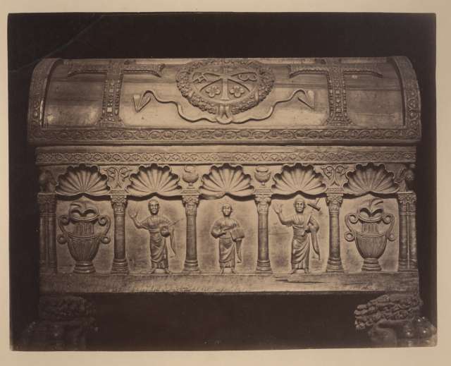 Anonimo — Ravenna. Basilica Ursiana. Sarcophagus of S. Barbatianus — particolare